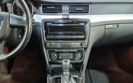 Skoda Superb III рестайлинг, 2013 год, 1 160 000 рублей, 12 фотография