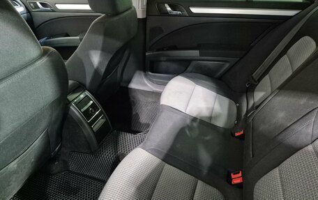 Skoda Superb III рестайлинг, 2013 год, 1 160 000 рублей, 15 фотография