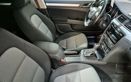 Skoda Superb III рестайлинг, 2013 год, 1 160 000 рублей, 17 фотография