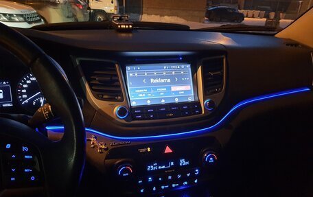 Hyundai Tucson III, 2015 год, 1 850 000 рублей, 12 фотография