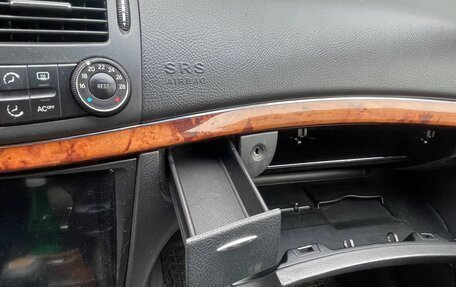 Mercedes-Benz E-Класс, 2004 год, 500 000 рублей, 21 фотография