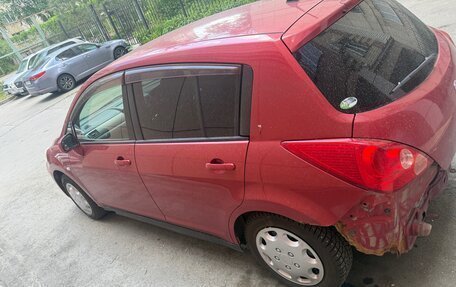 Nissan Tiida, 2004 год, 270 000 рублей, 4 фотография