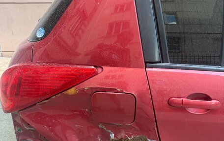 Nissan Tiida, 2004 год, 270 000 рублей, 3 фотография