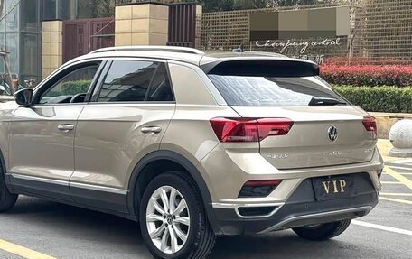 Volkswagen T-Roc I, 2021 год, 1 250 000 рублей, 8 фотография