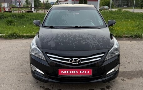 Hyundai Solaris II рестайлинг, 2016 год, 950 000 рублей, 1 фотография