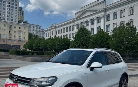 Volkswagen Touareg III, 2014 год, 2 790 000 рублей, 2 фотография