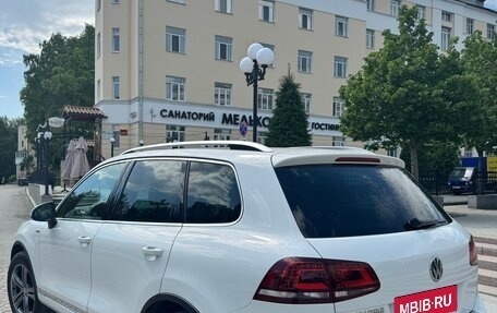 Volkswagen Touareg III, 2014 год, 2 790 000 рублей, 4 фотография