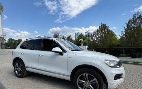 Volkswagen Touareg III, 2014 год, 2 790 000 рублей, 9 фотография