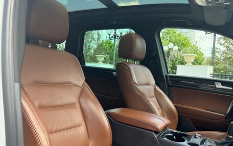 Volkswagen Touareg III, 2014 год, 2 790 000 рублей, 26 фотография