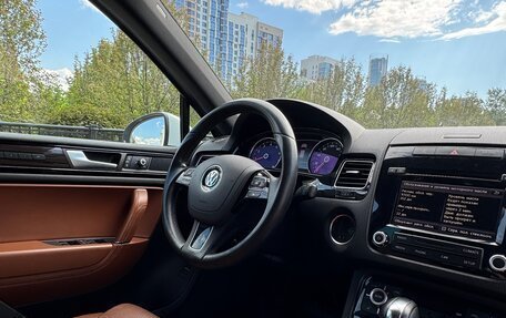 Volkswagen Touareg III, 2014 год, 2 790 000 рублей, 20 фотография