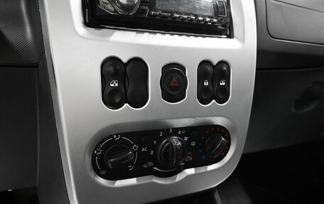 Renault Sandero I, 2014 год, 745 000 рублей, 16 фотография