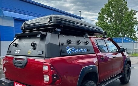 Toyota Hilux VIII, 2021 год, 10 000 000 рублей, 3 фотография