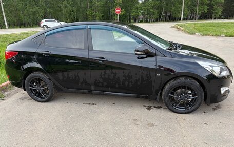 Hyundai Solaris II рестайлинг, 2016 год, 950 000 рублей, 6 фотография
