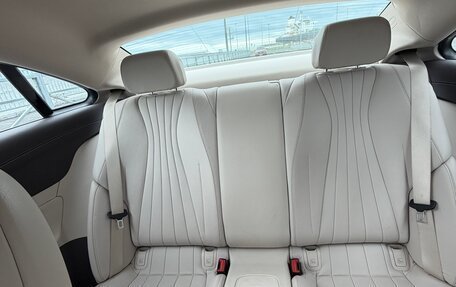 Mercedes-Benz E-Класс, 2019 год, 3 800 000 рублей, 10 фотография