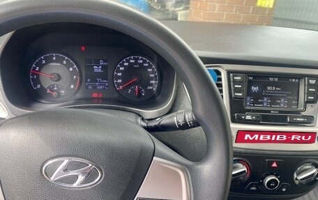 Hyundai Solaris II рестайлинг, 2020 год, 1 200 000 рублей, 4 фотография