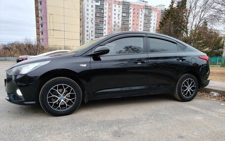 Hyundai Solaris II рестайлинг, 2021 год, 1 850 000 рублей, 3 фотография