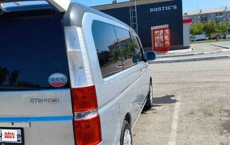 Honda Stepwgn II рестайлинг, 2002 год, 750 000 рублей, 12 фотография