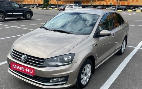 Volkswagen Polo VI (EU Market), 2016 год, 980 000 рублей, 2 фотография
