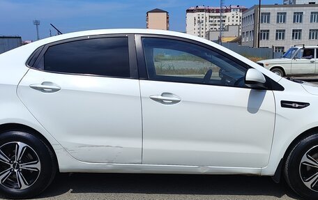 KIA Rio III рестайлинг, 2015 год, 750 000 рублей, 3 фотография