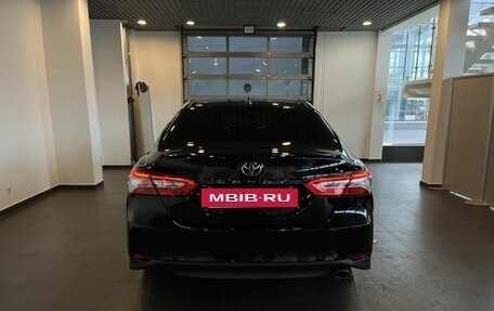 Toyota Camry, 2019 год, 2 750 000 рублей, 8 фотография