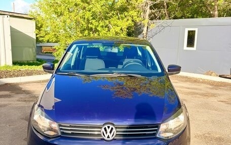 Volkswagen Polo VI (EU Market), 2013 год, 870 000 рублей, 1 фотография