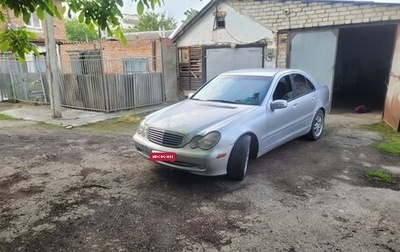 Mercedes-Benz C-Класс, 2003 год, 450 000 рублей, 1 фотография