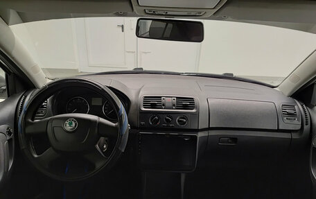 Skoda Fabia II, 2012 год, 633 000 рублей, 18 фотография