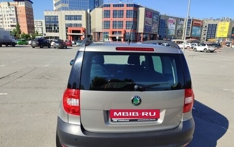 Skoda Yeti I рестайлинг, 2012 год, 800 000 рублей, 2 фотография