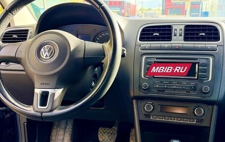 Volkswagen Polo VI (EU Market), 2013 год, 870 000 рублей, 4 фотография