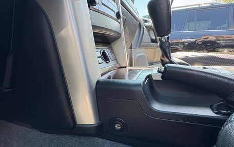 Toyota Land Cruiser Prado 150 рестайлинг 2, 2012 год, 2 600 000 рублей, 18 фотография