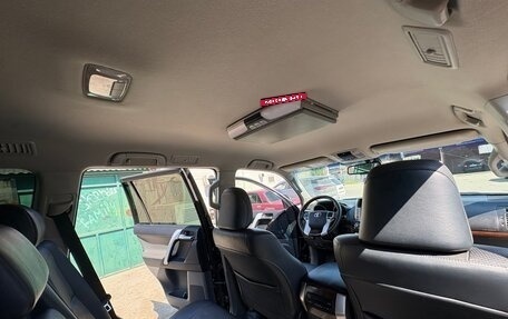 Toyota Land Cruiser Prado 150 рестайлинг 2, 2012 год, 2 600 000 рублей, 28 фотография