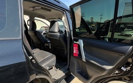 Toyota Land Cruiser Prado 150 рестайлинг 2, 2012 год, 2 600 000 рублей, 29 фотография