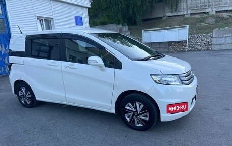 Honda Freed I, 2012 год, 1 430 000 рублей, 6 фотография
