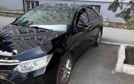 Toyota Camry, 2015 год, 2 050 000 рублей, 2 фотография
