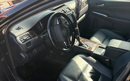 Toyota Camry, 2015 год, 2 050 000 рублей, 11 фотография