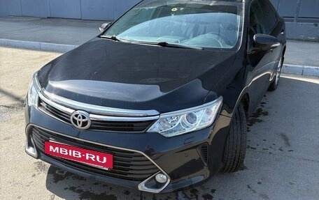 Toyota Camry, 2015 год, 2 050 000 рублей, 8 фотография