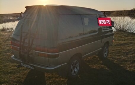 Toyota Town Ace III, 1992 год, 435 000 рублей, 4 фотография