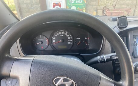 Hyundai Grand Starex Grand Starex I рестайлинг 2, 2008 год, 550 000 рублей, 2 фотография