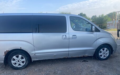 Hyundai Grand Starex Grand Starex I рестайлинг 2, 2008 год, 550 000 рублей, 12 фотография