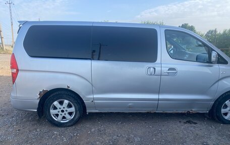 Hyundai Grand Starex Grand Starex I рестайлинг 2, 2008 год, 550 000 рублей, 15 фотография