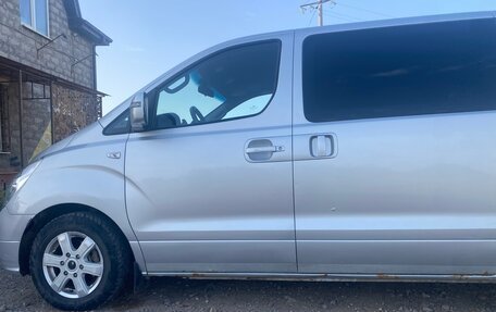 Hyundai Grand Starex Grand Starex I рестайлинг 2, 2008 год, 550 000 рублей, 18 фотография