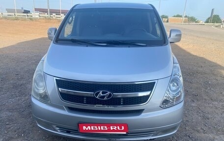 Hyundai Grand Starex Grand Starex I рестайлинг 2, 2008 год, 550 000 рублей, 21 фотография