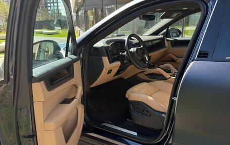 Porsche Cayenne III, 2023 год, 12 000 000 рублей, 12 фотография