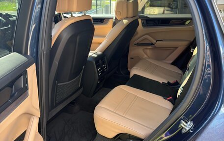 Porsche Cayenne III, 2023 год, 12 000 000 рублей, 14 фотография