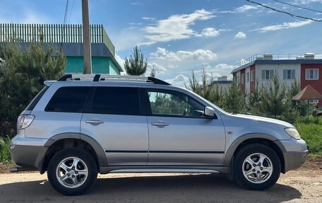 Mitsubishi Outlander III рестайлинг 3, 2005 год, 666 666 рублей, 5 фотография