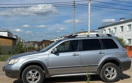 Mitsubishi Outlander III рестайлинг 3, 2005 год, 666 666 рублей, 2 фотография