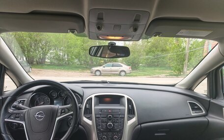 Opel Astra J, 2011 год, 630 000 рублей, 12 фотография