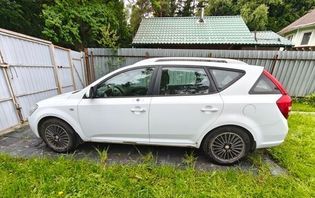 KIA cee'd I рестайлинг, 2009 год, 685 000 рублей, 2 фотография