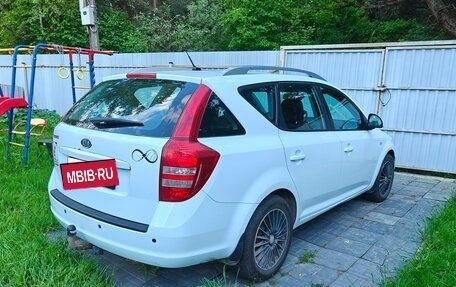 KIA cee'd I рестайлинг, 2009 год, 685 000 рублей, 4 фотография