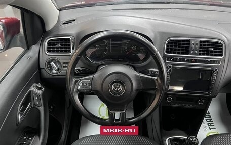 Volkswagen Polo VI (EU Market), 2013 год, 945 000 рублей, 14 фотография